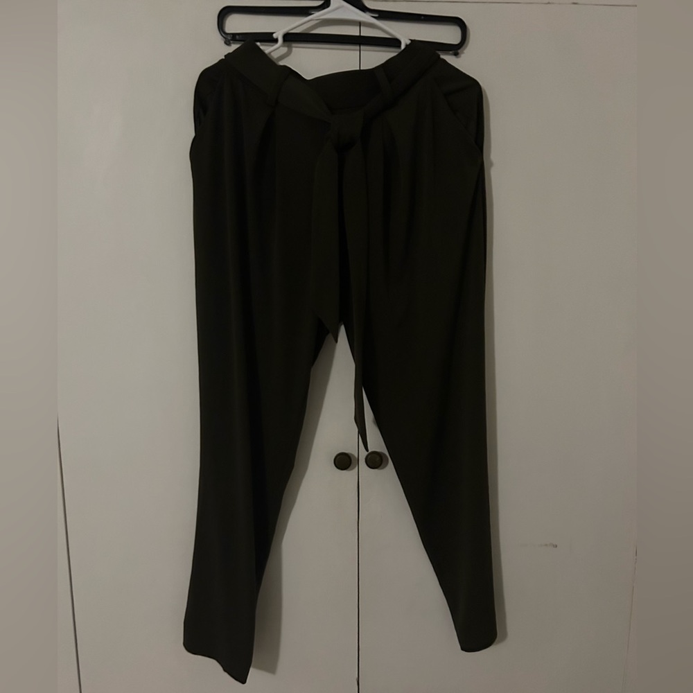 Flowy express pants - olive green size M